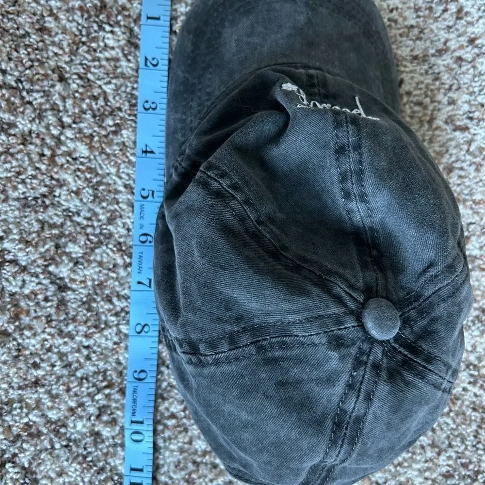 David and Young Women’s Gray My Kids Have Paws Baseball Hat One Size Dog